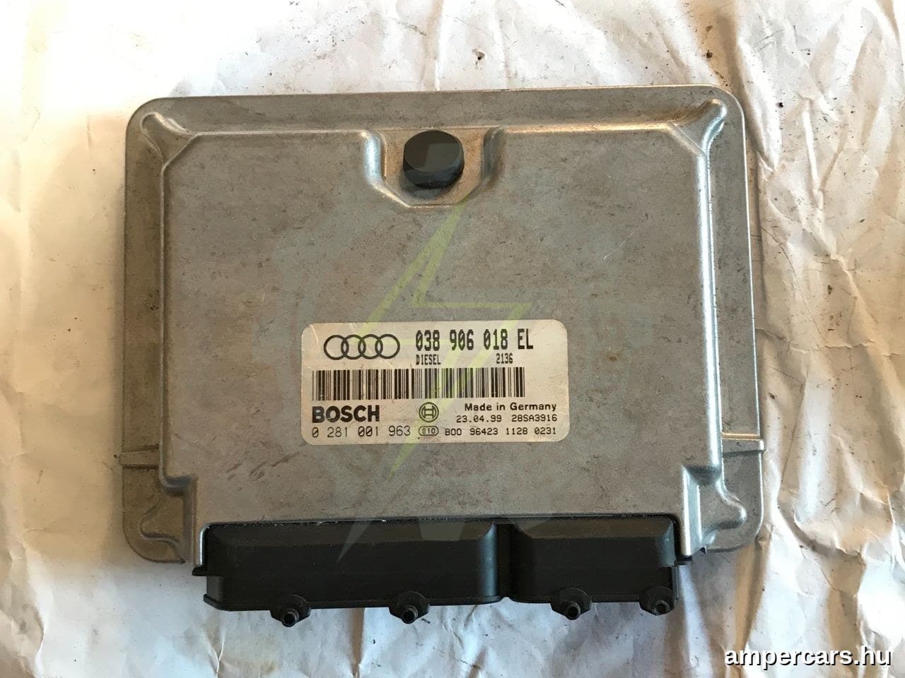 AUDI A4 (8D2, B5) - Motorvezérlő