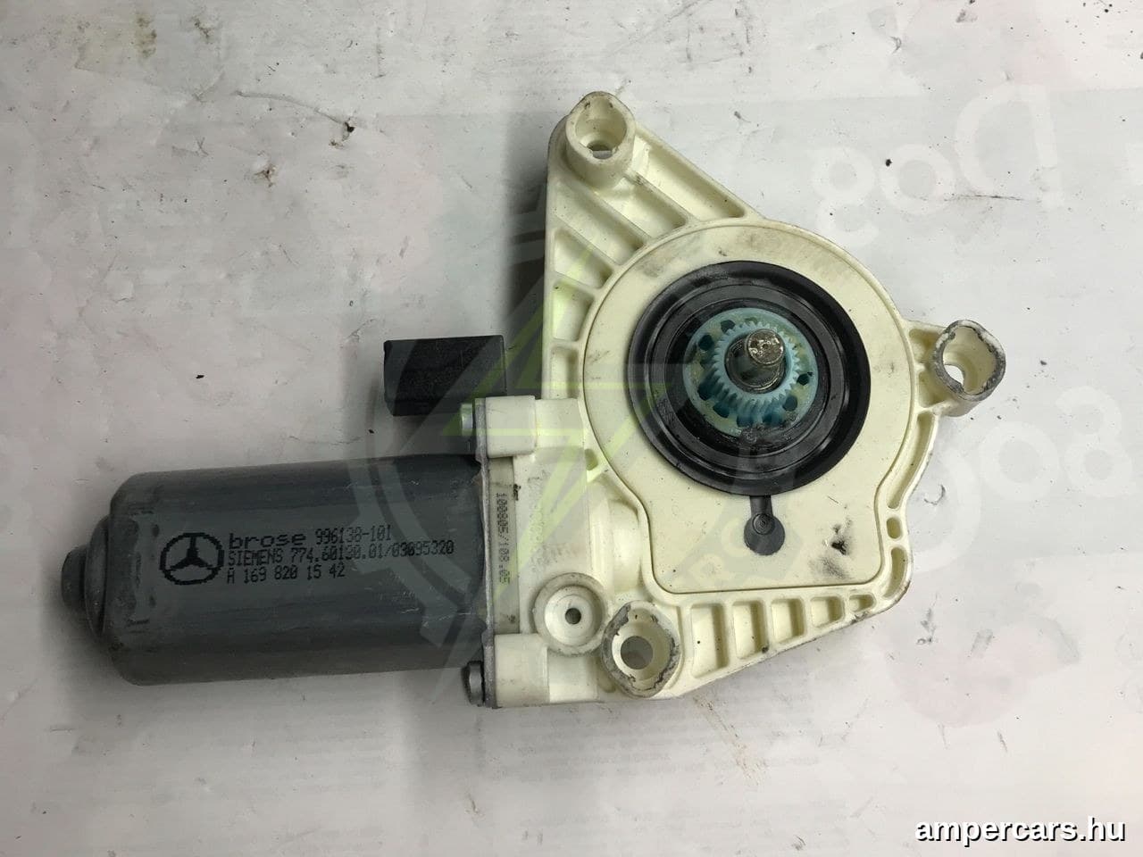 MERCEDES-BENZ A-CLASS (W169) - Ablakemelő Motor