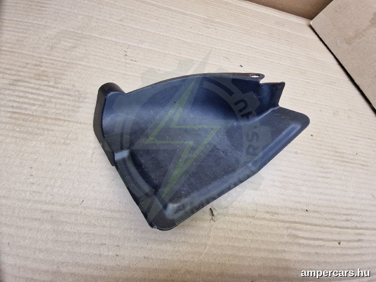 OPEL ASTRA G Ferdehátú (F48_, F08_) - Dobbetét (Kerékjárati, Műanyag)