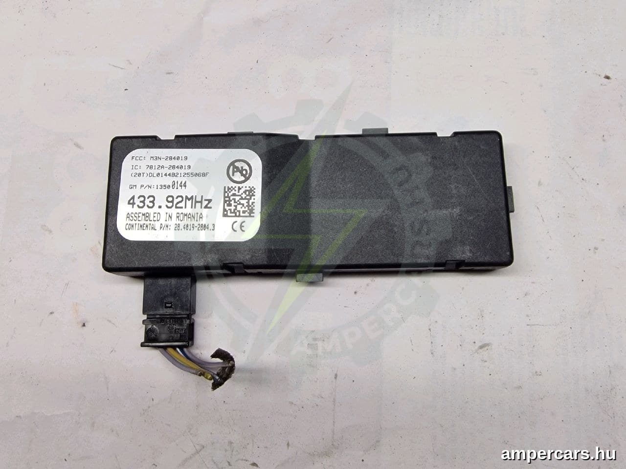 OPEL ASTRA J Sports Tourer - Antenna Erősítő