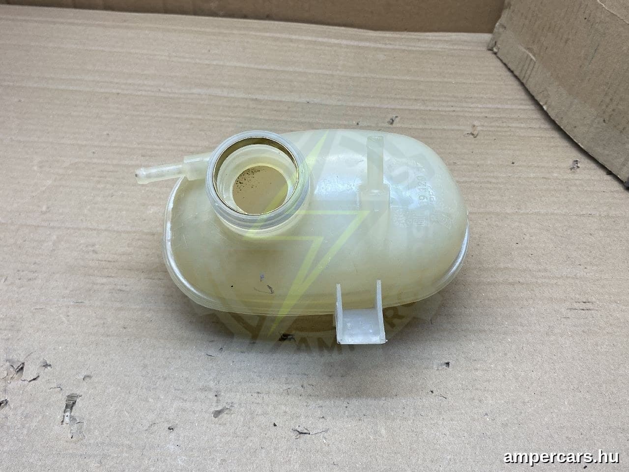 OPEL CORSA C (F08, F68) - Kiegyenlítő Tartály