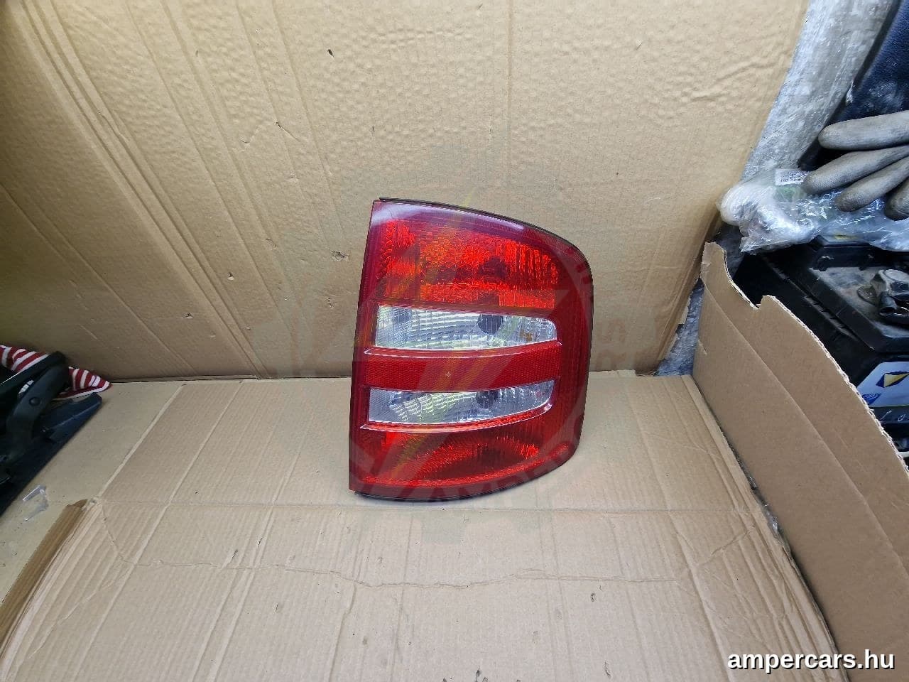 SKODA FABIA I Combi (6Y5) - Hátsó Lámpa