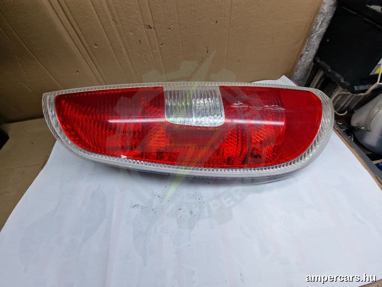 SKODA ROOMSTER (5J) - Hátsó Lámpa