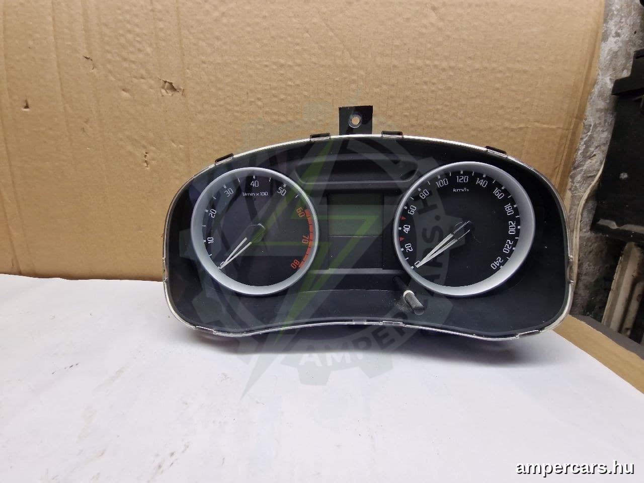 SKODA ROOMSTER (5J) - Kilométeróra