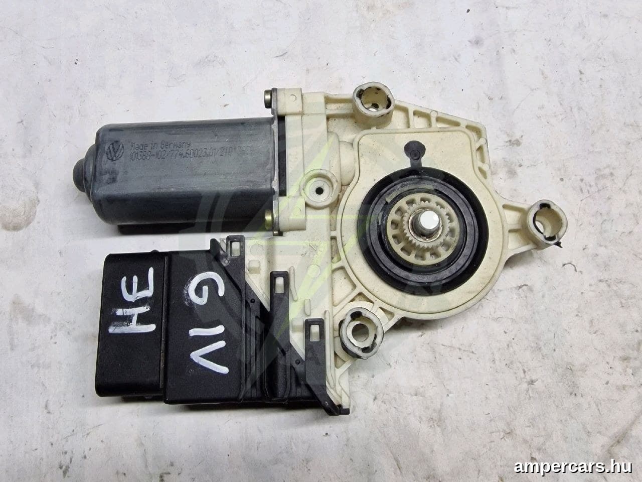 VW GOLF IV (1J1) - Ablakemelő Motor