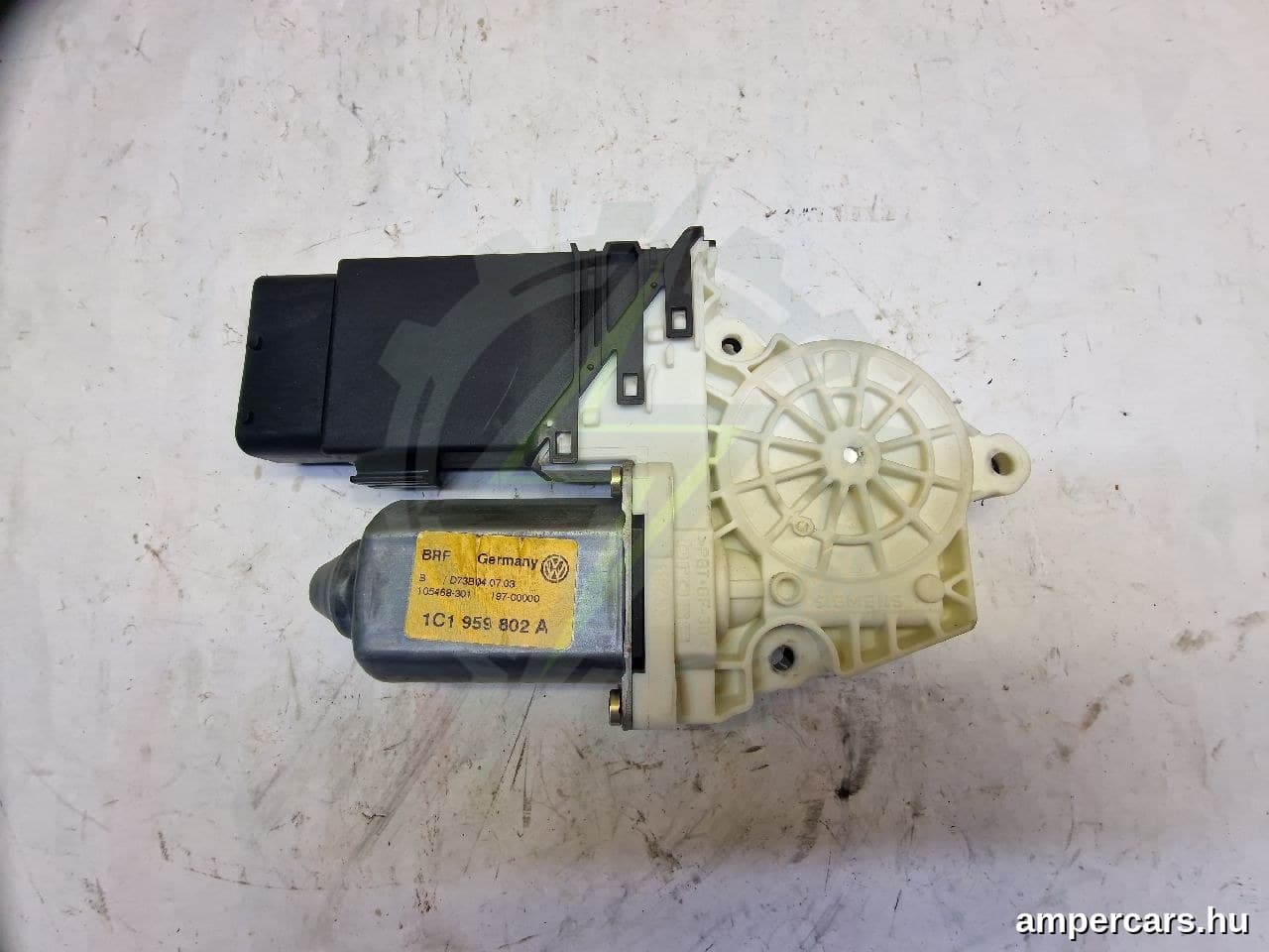 VW GOLF IV (1J1) - Ablakemelő Motor