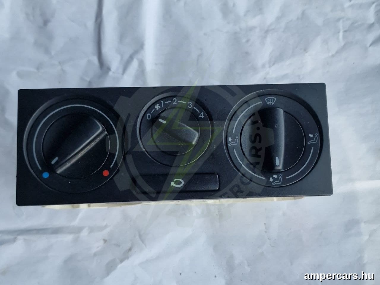 VW GOLF IV (1J1) - Fűtéskapcsoló (Nem klímás)