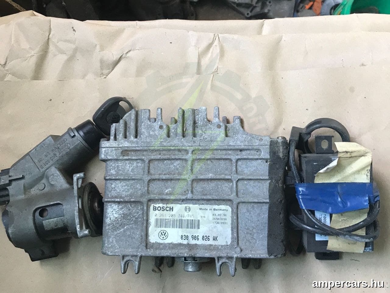 VW POLO (6N1) - Motorvezérlő